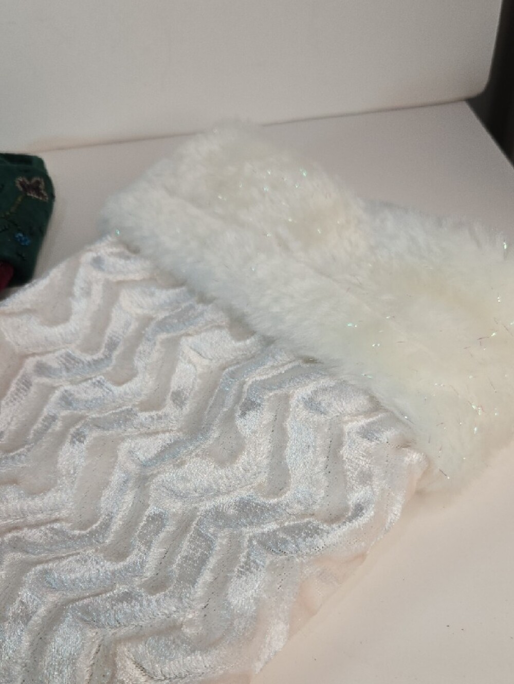 Christmas Stockings Set Glam Burgundy Green Beaded & White Fuzzy Sparkly Large - Picture 8 of 12